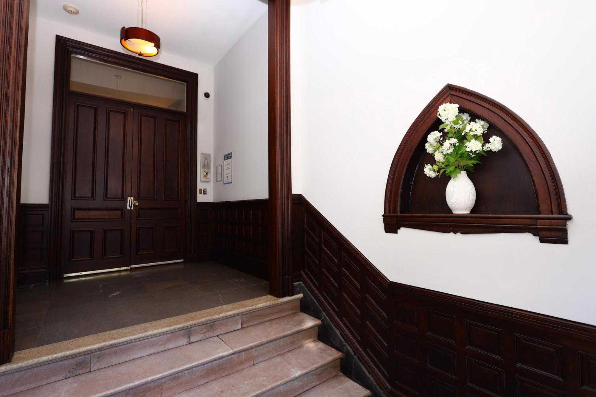 Furnished Newbury Street Studio, #6 Boston Exterior foto